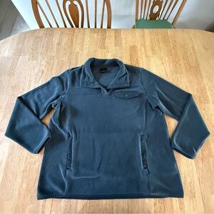 Blue Green Fleece Pullover 32 degrees size large. Long sleeves and pockets